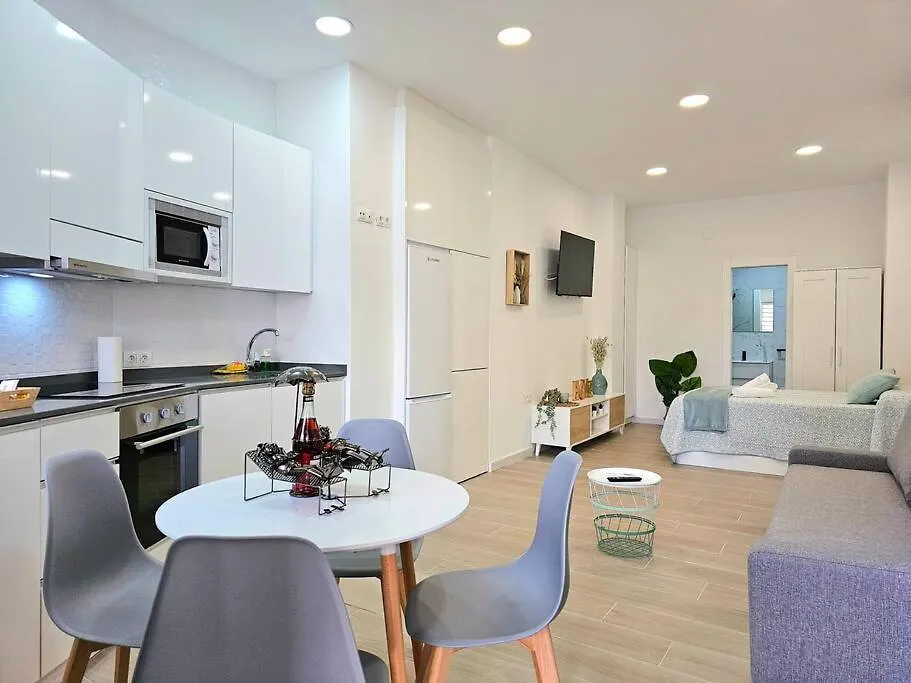 Moderno Loft A 250 Metros De La Playa & Parking Apartment Malaga