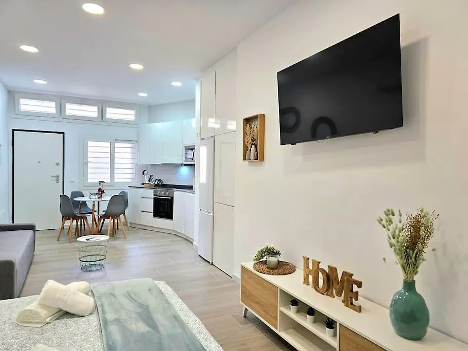 Moderno Loft A 250 Metros De La Playa & Parking Apartment Malaga 0*,